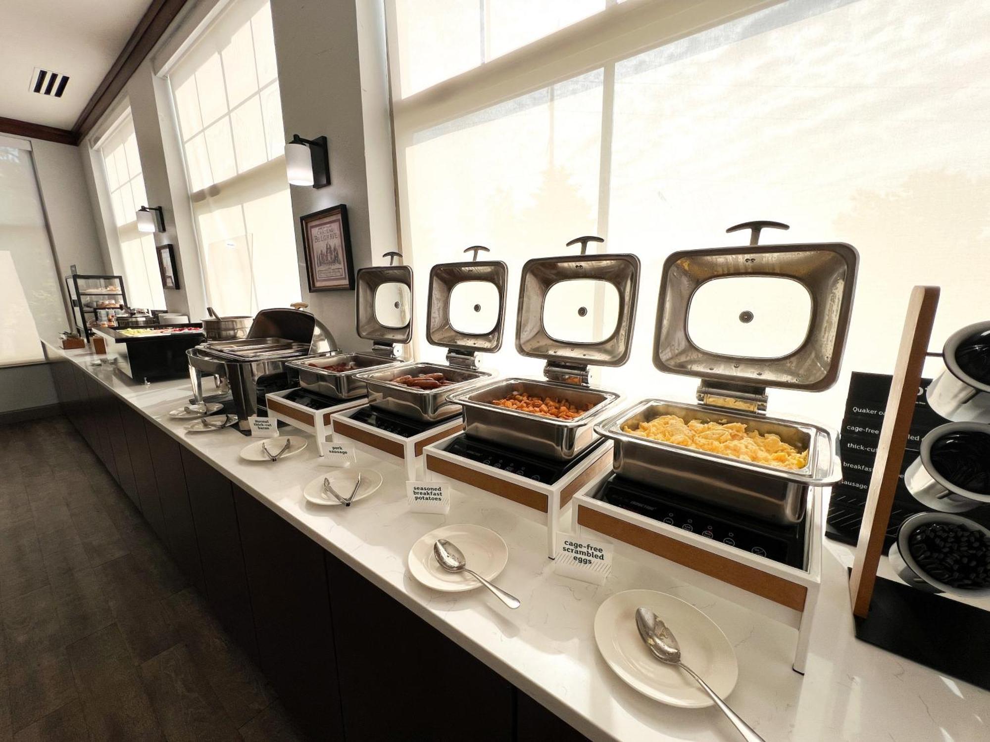 Holiday Inn Hotel & Suites Madison West - Middleton By Ihg Exteriör bild