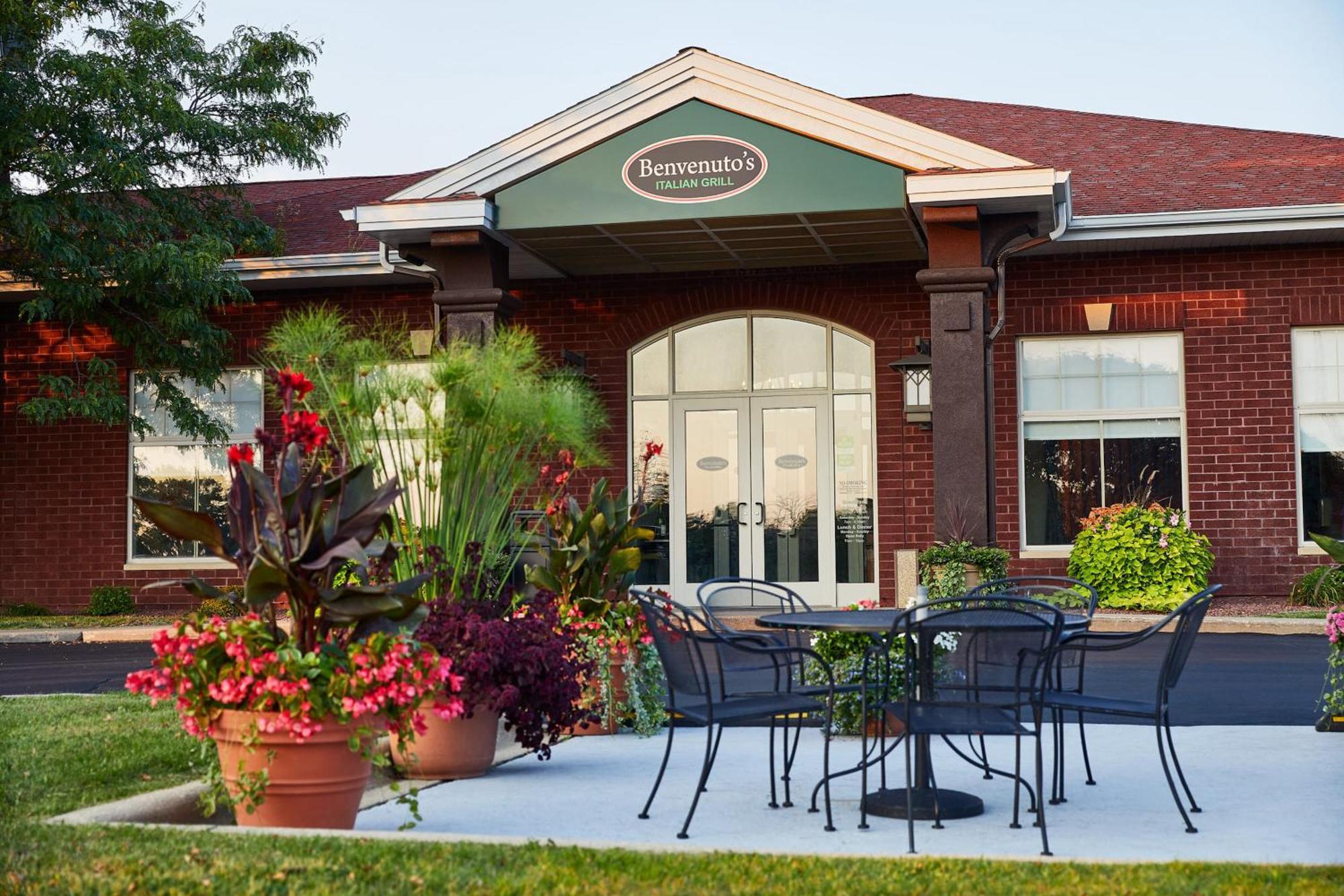 Holiday Inn Hotel & Suites Madison West - Middleton By Ihg Exteriör bild